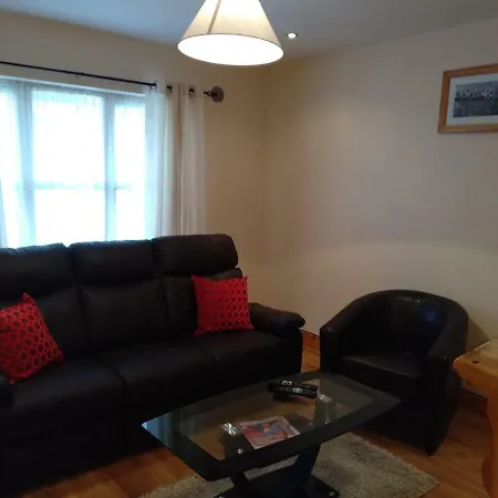 Townhouse 4 Barrow Lane *