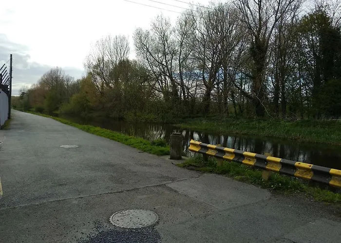 Townhouse 4 Barrow Lane 卡洛