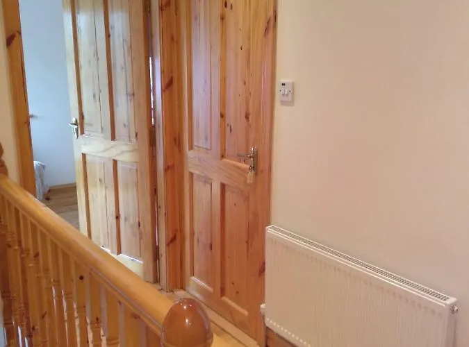 Townhouse 4 Barrow Lane 卡洛